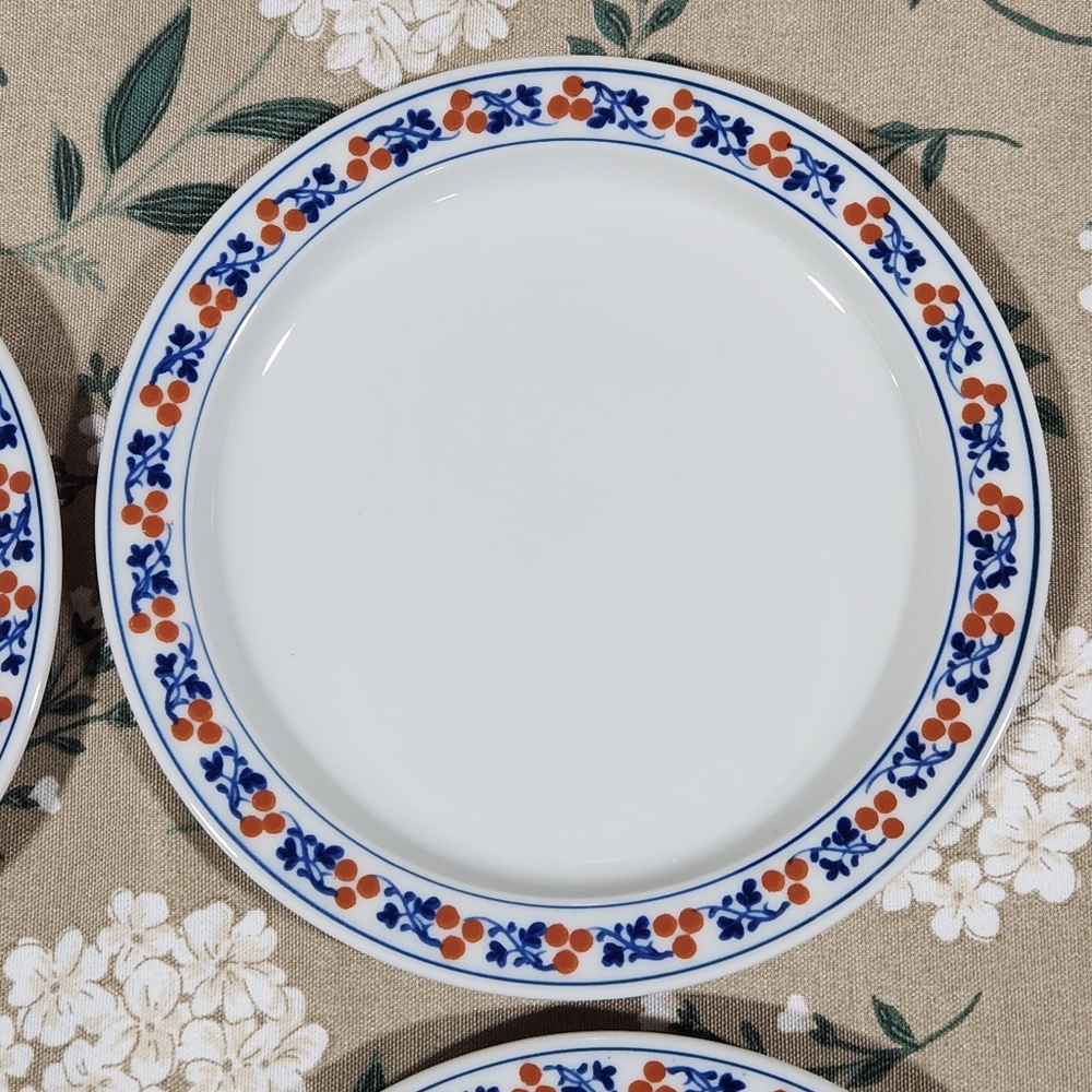 Dansk Bistro Kronborg Red Berries & Leaves Bread Plates Vintage Dansk NR Japan - Picture 5 of 10